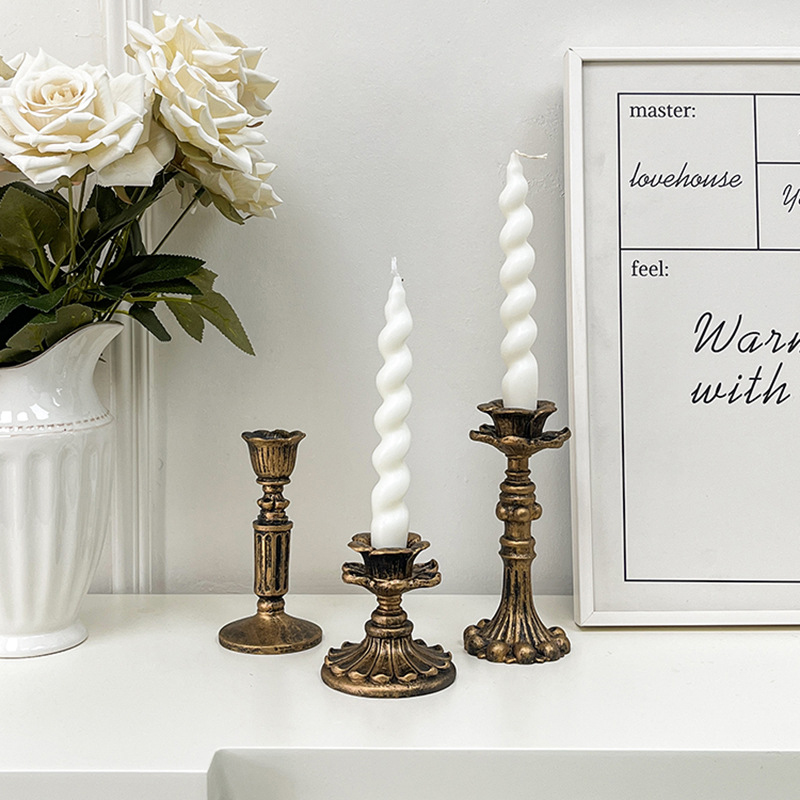 Antyczny brązowy świecznik w s – Home & Hotel Textiles Private Limited recenzja i cena